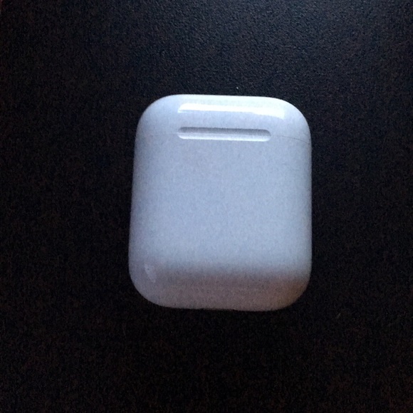 1 airpod
